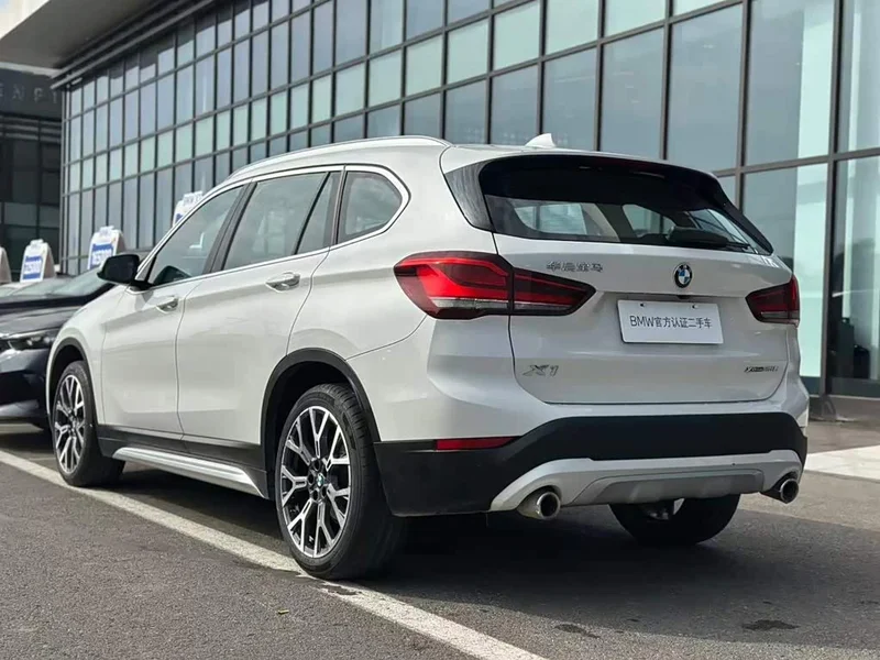 BMW X1 — фото 15