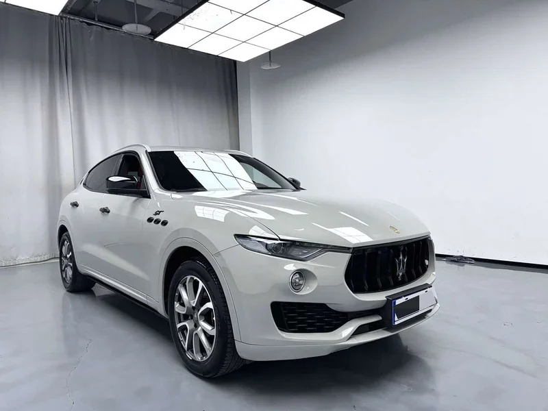 Maserati Levante — фото 3