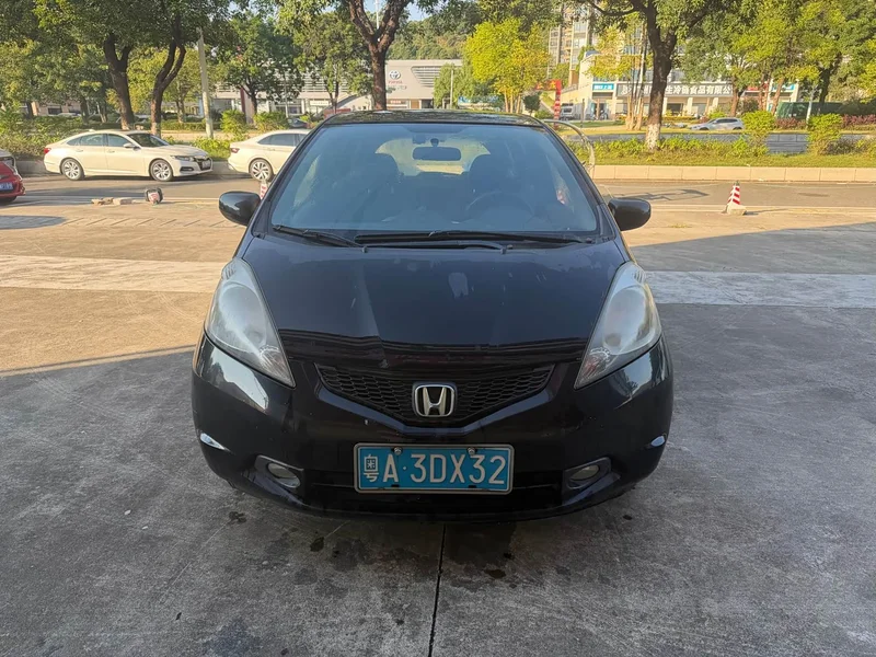 Honda Fit — фото 2