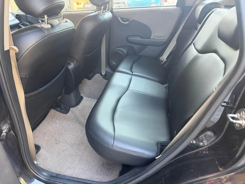 Honda Fit — фото 8