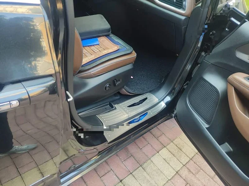 Jeep Grand Voyager (Imported) — фото 19