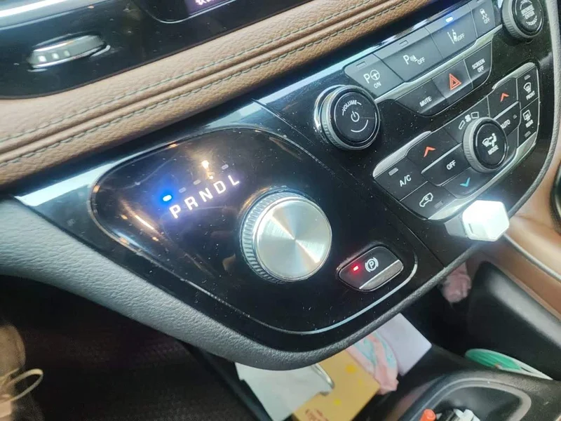 Jeep Grand Voyager (Imported) — фото 10