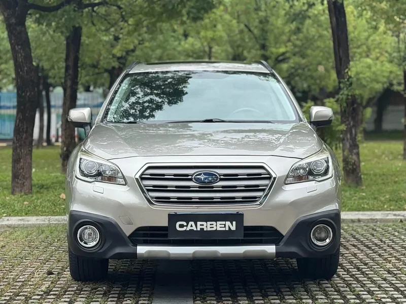 Subaru Outback — фото 2
