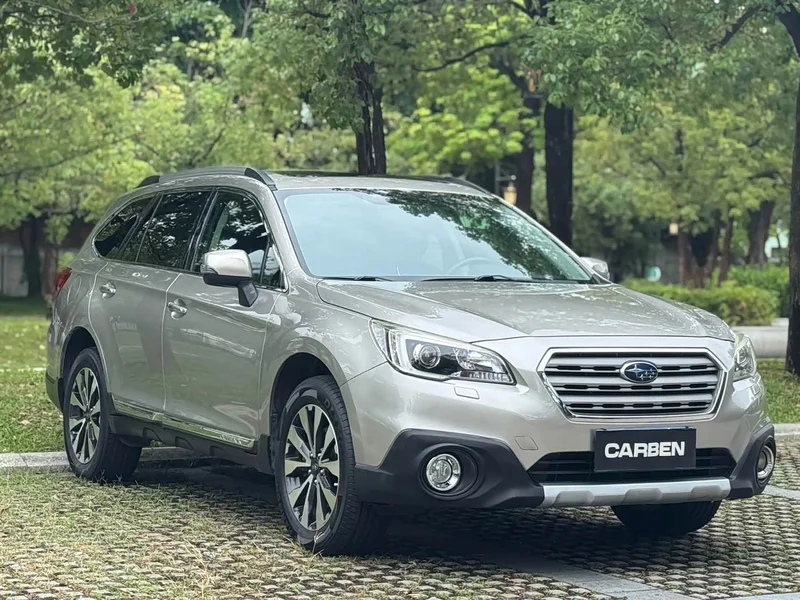 Subaru Outback — фото 3