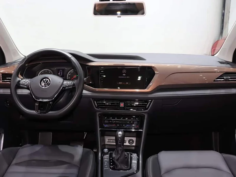 Volkswagen Tharu — фото 12