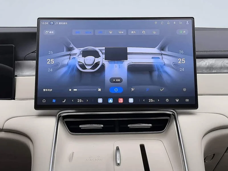 BYD Seal — фото 12