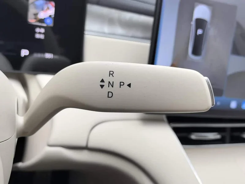 BYD Seal — фото 13