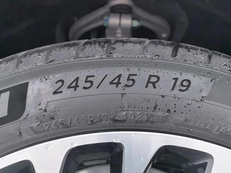 BYD Seal — фото 24