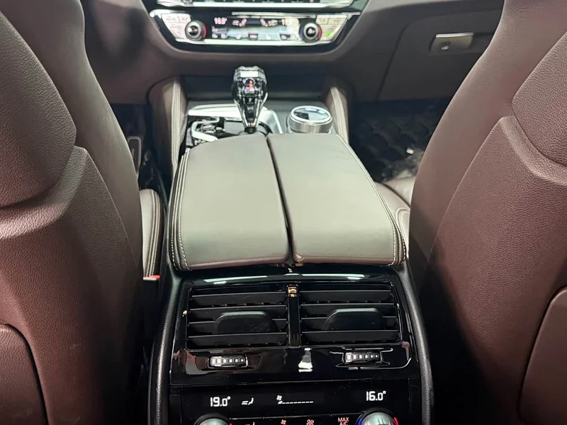 BMW 5 Series (Imported) — фото 13