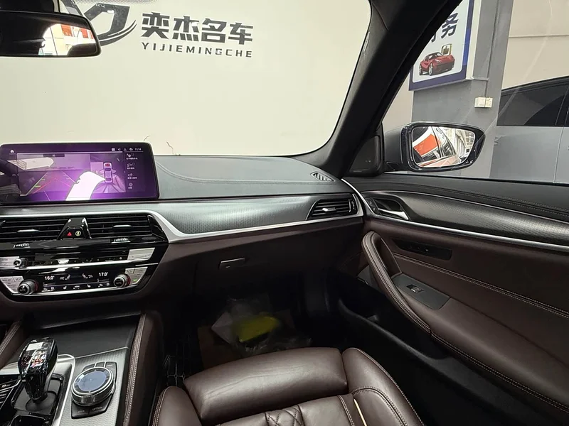 BMW 5 Series (Imported) — фото 10