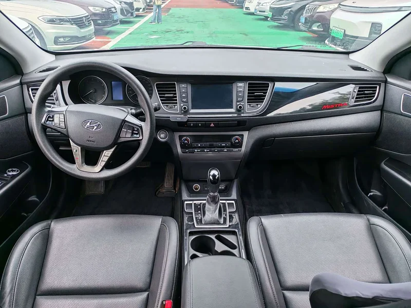 Hyundai Mistra — фото 11