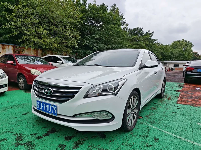 Hyundai Mistra — фото 15