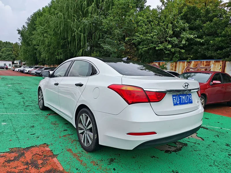 Hyundai Mistra — фото 3