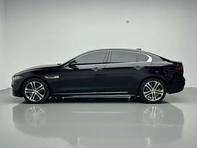 Jaguar XEL — фото 12