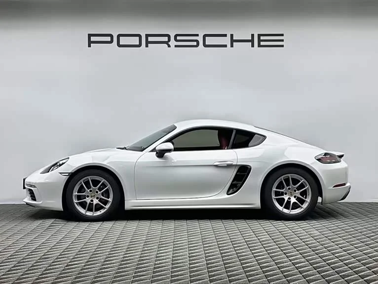 Porsche 718 — фото 5