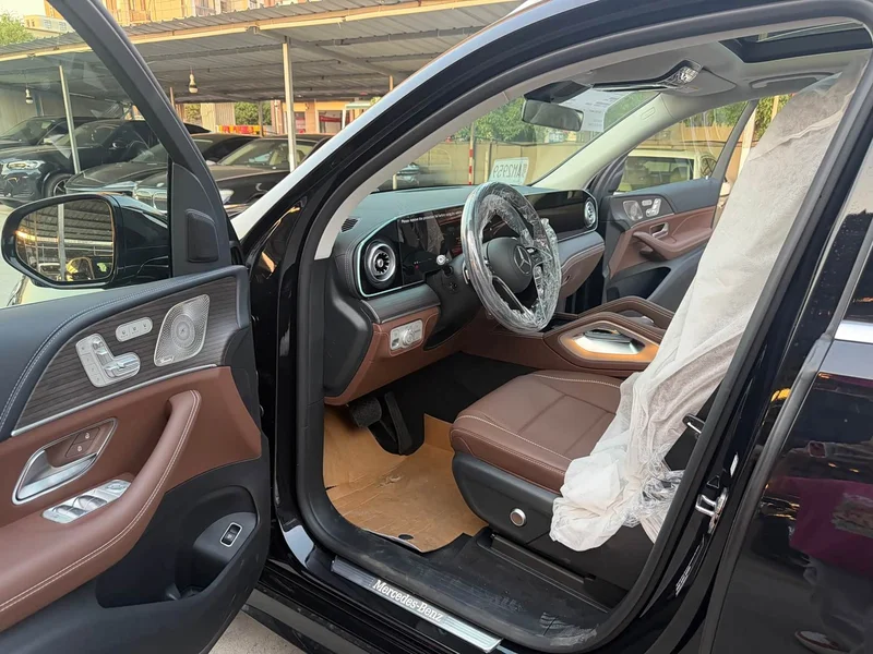 Mercedes-Benz GLE — фото 10
