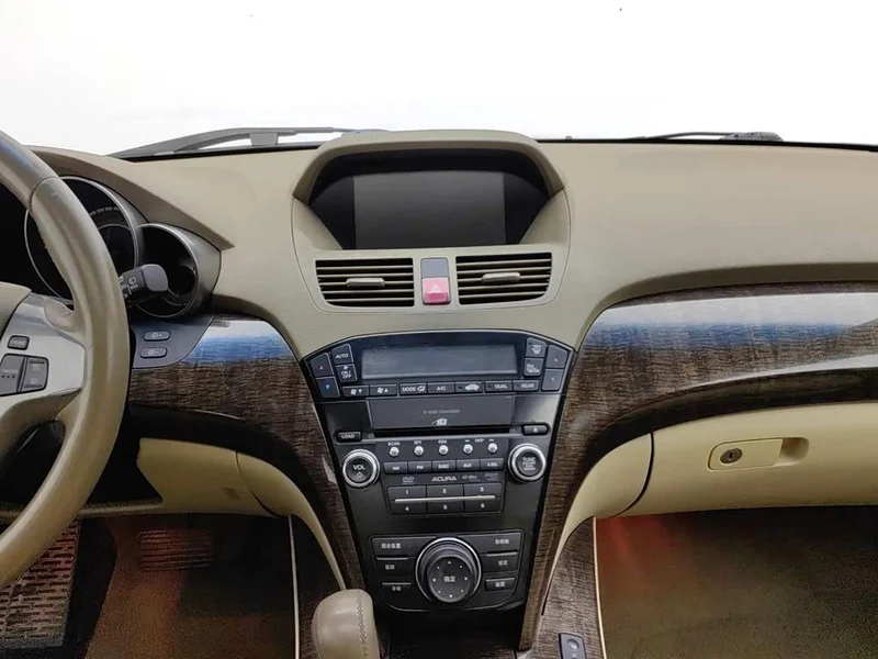 Acura MDX — фото 12