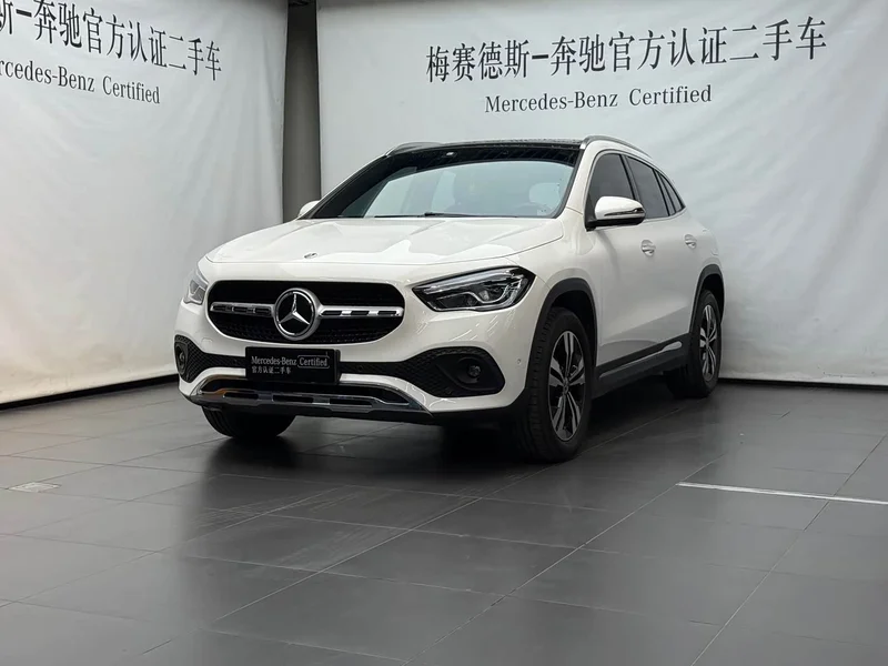 Mercedes-Benz GLA — фото 1