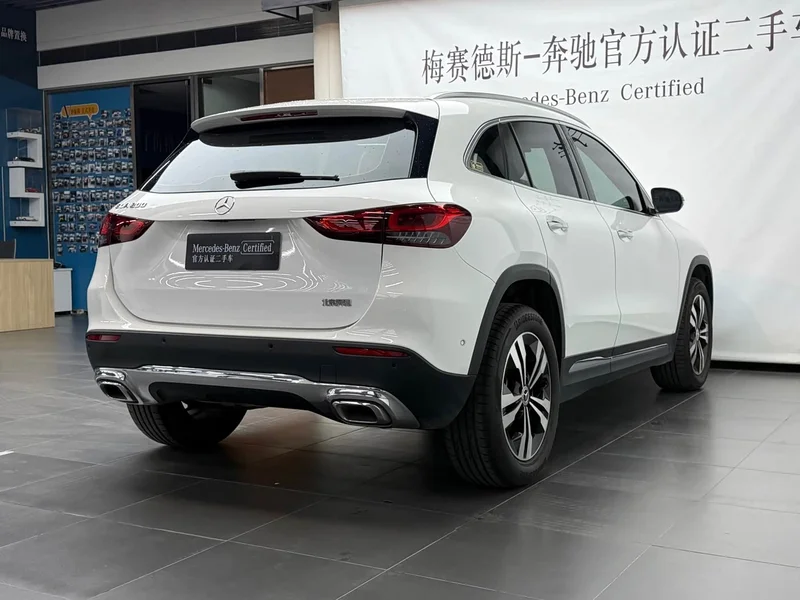 Mercedes-Benz GLA — фото 7