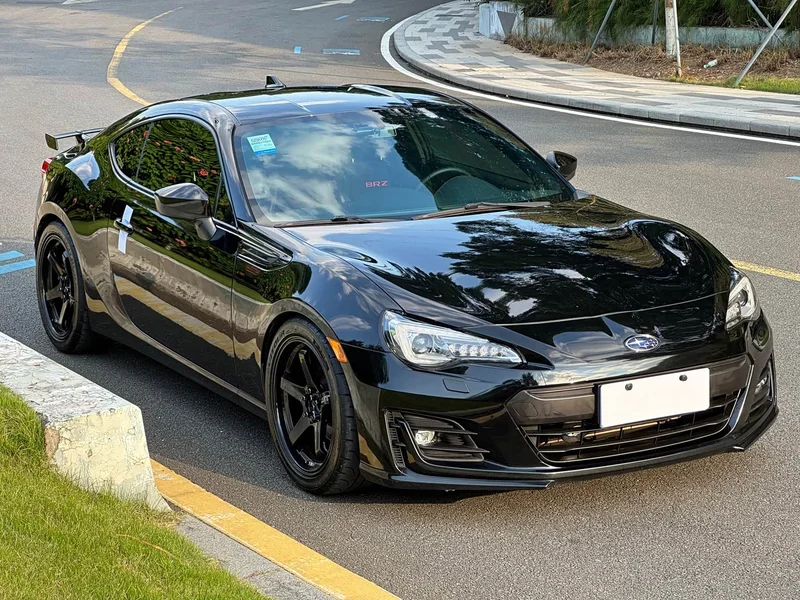 Subaru BRZ — фото 3