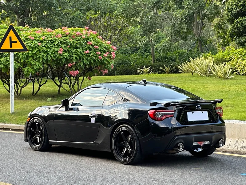 Subaru BRZ — фото 5