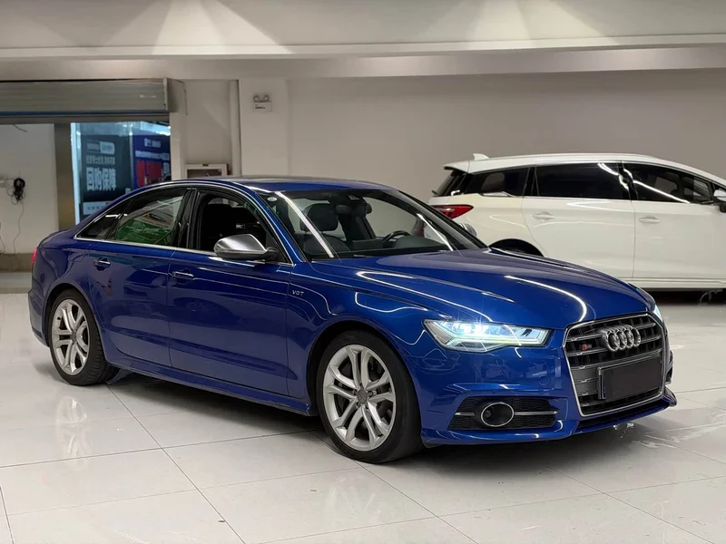 Audi S6 — фото 3