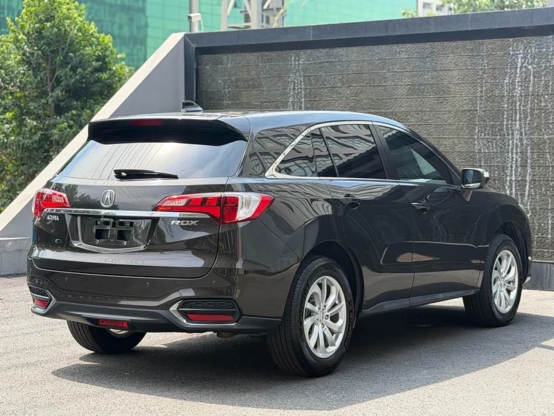 Acura RDX — фото 8