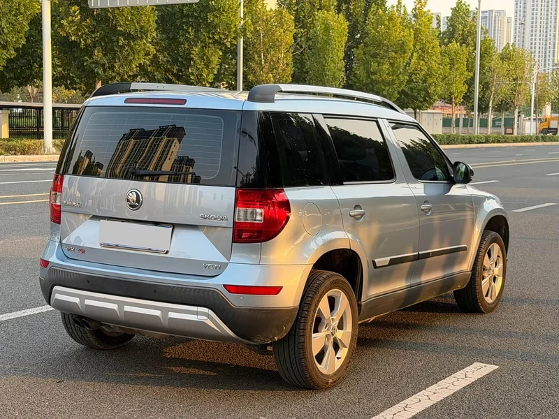 Skoda Yeti — фото 9