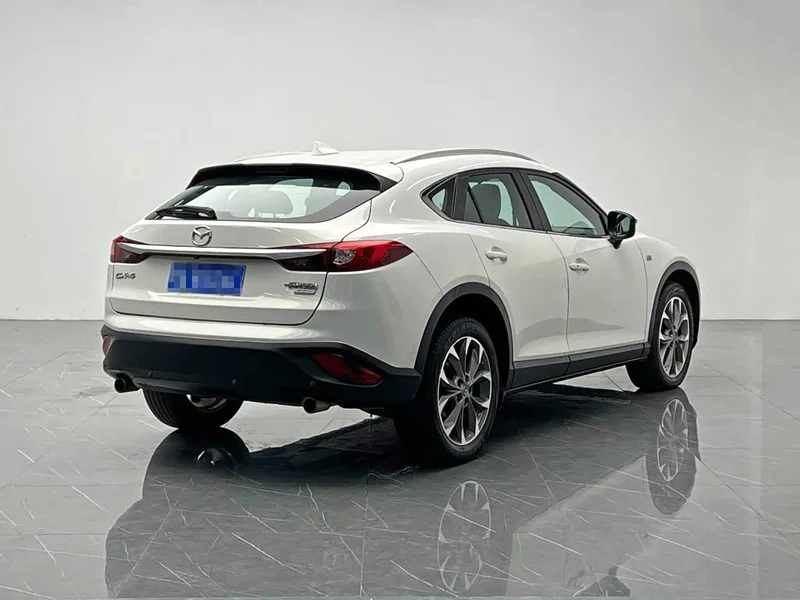 Mazda CX-4 — фото 6