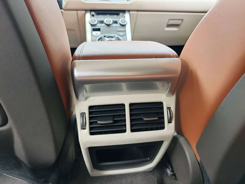 Land Rover Range Rover — фото 11