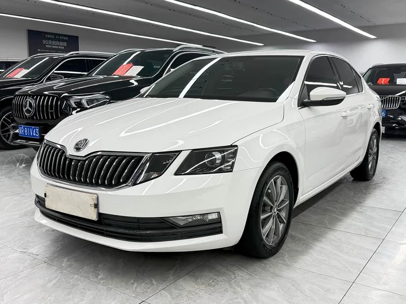 Volkswagen Octavia — фото 1