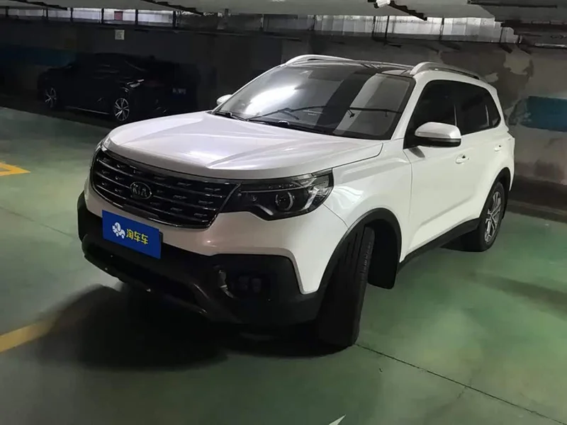 Kia Sportage — фото 1
