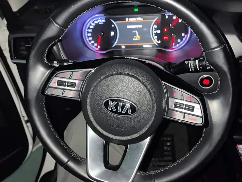 Kia Sportage — фото 15