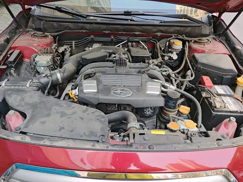 Subaru Outback — фото 10