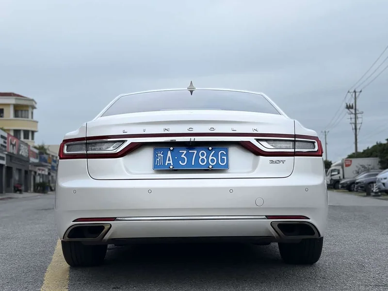 Lincoln Continental — фото 2