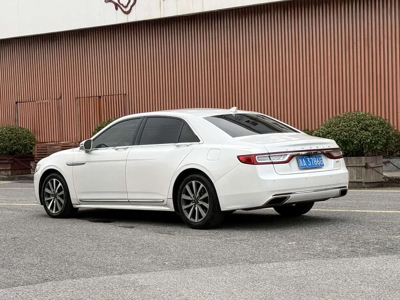 Lincoln Continental — фото 3