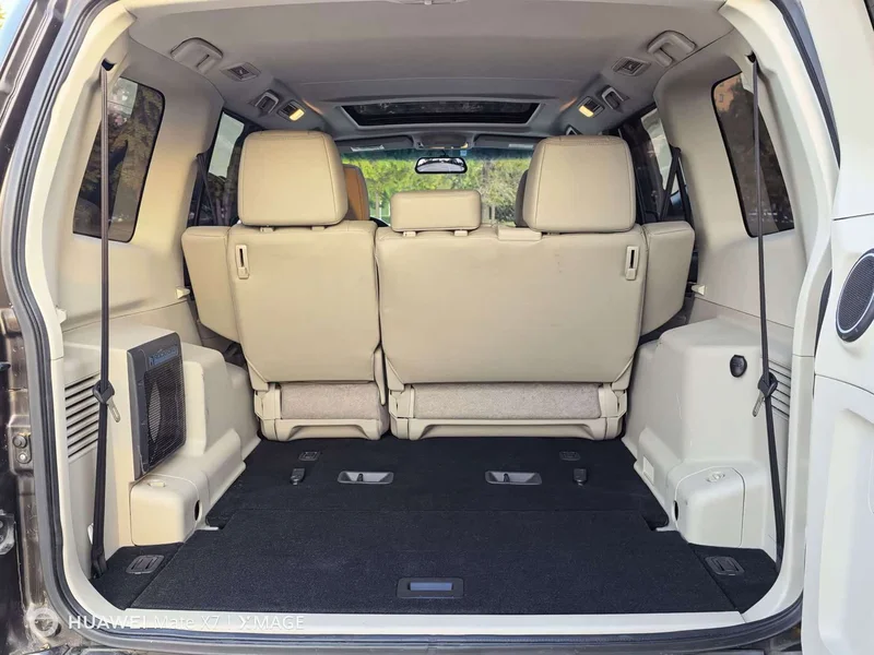 Mitsubishi Pajero (Imported) — фото 16