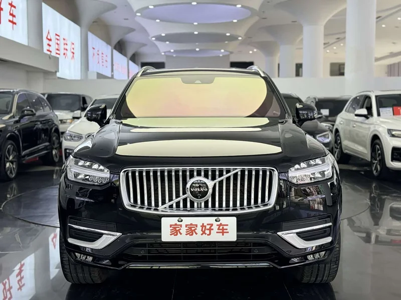 Volvo XC90 — фото 2