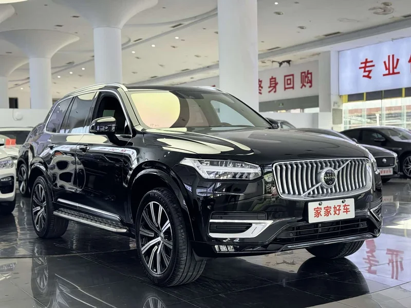Volvo XC90 — фото 3