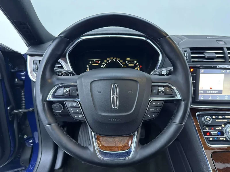 Lincoln Continental — фото 25