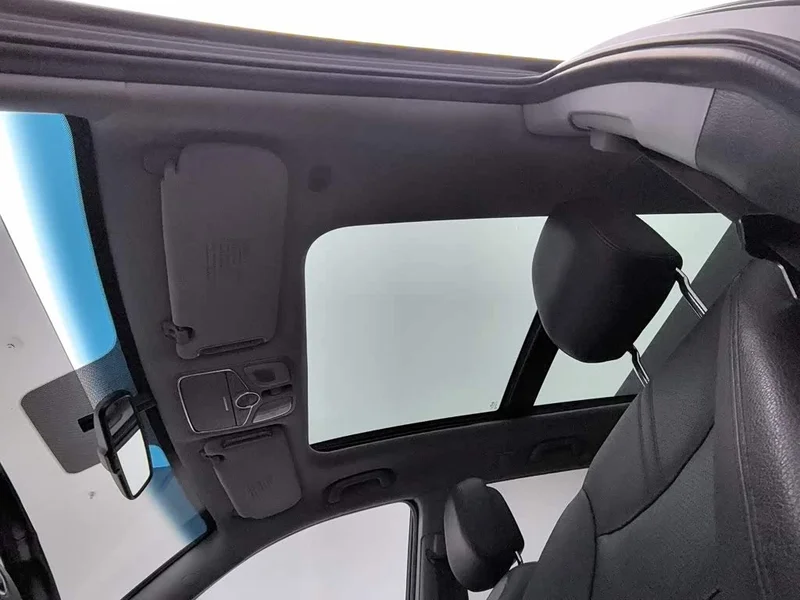 Kia Sorento — фото 14