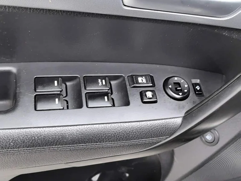Kia Sorento — фото 9