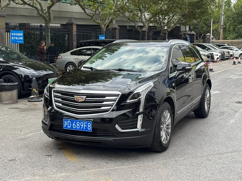 Cadillac XT5 — фото 2