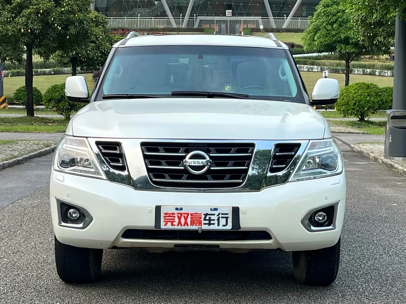Nissan Patrol — фото 2
