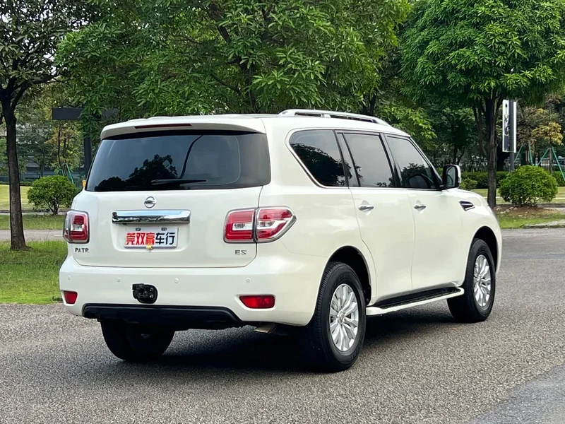Nissan Patrol — фото 7