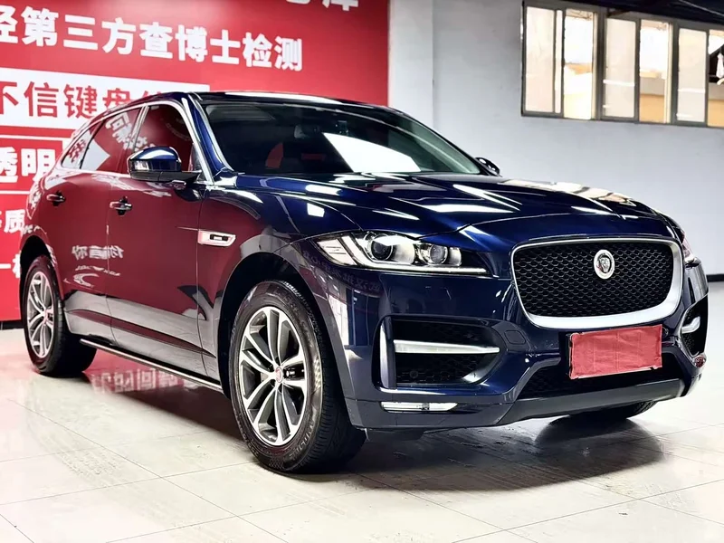 Jaguar F-PACE — фото 3