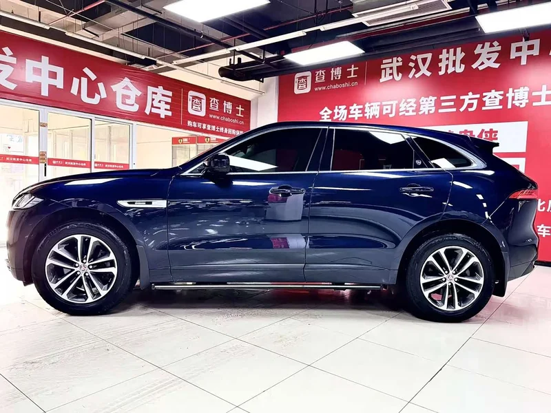 Jaguar F-PACE — фото 4