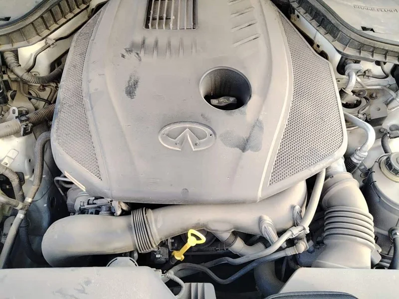 Infiniti Q50L — фото 16