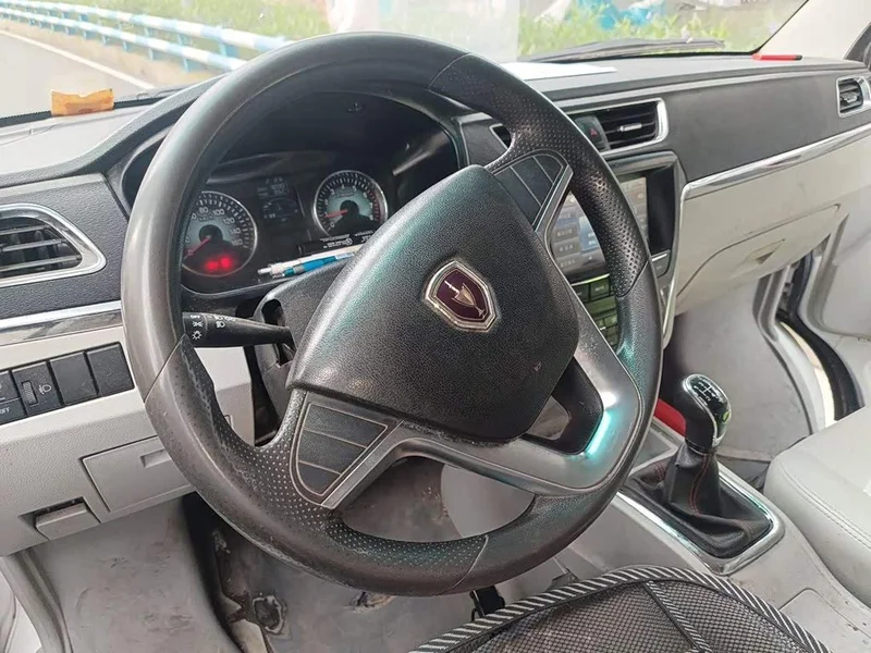 Dongfeng Xiaokang New Sealion X30L — фото 11