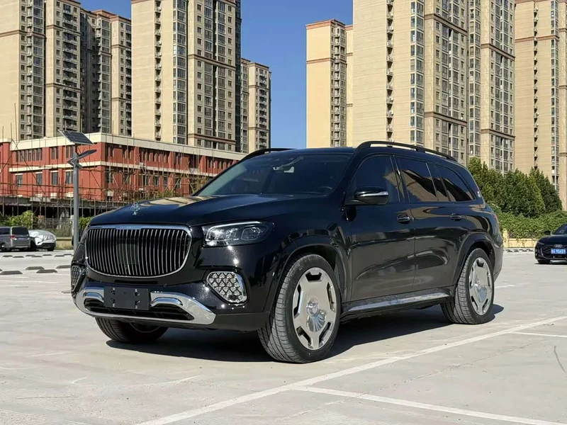 Mercedes-Benz GLS — фото 1